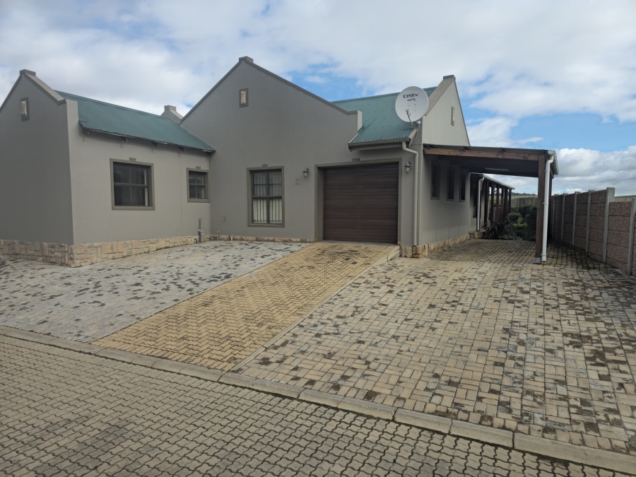 3 Bedroom Property for Sale in Riversdale Western Cape